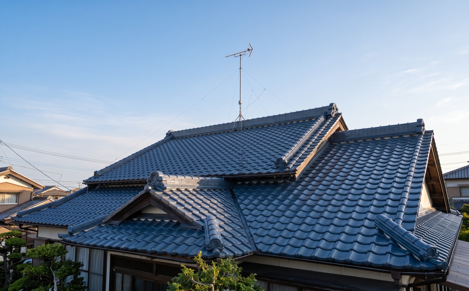 塗り替えを終えた瓦屋根